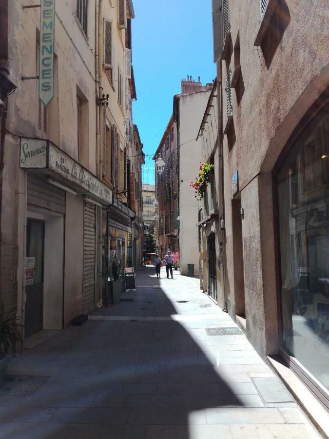Apartamento Studio Toulon Les Halles Exterior foto